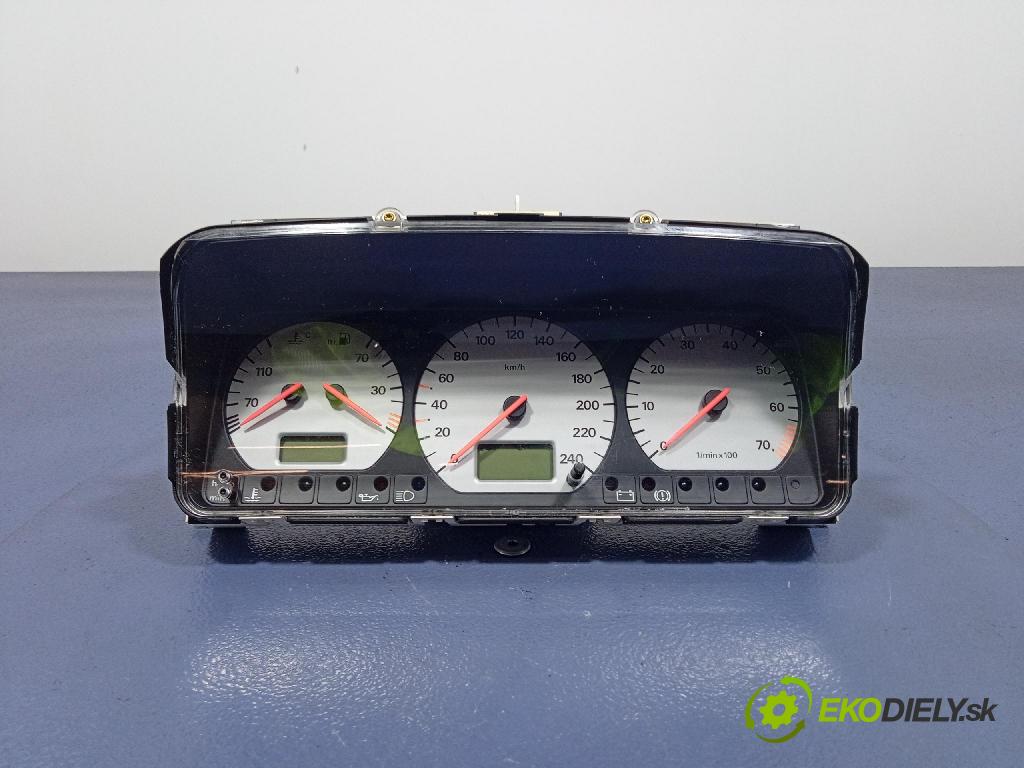 Vw Passat 1996 prístrojovka/ budíky 3A0919861E