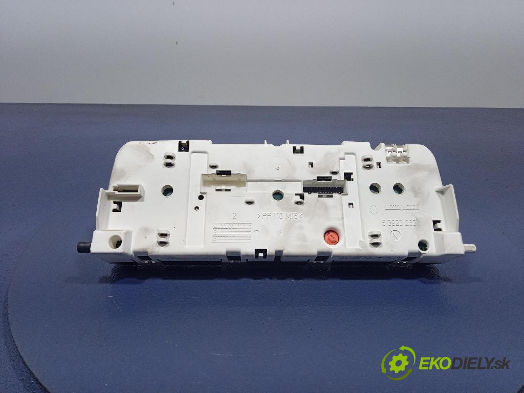 Vw Passat 1996 prístrojovka/ budíky 3A0919861E