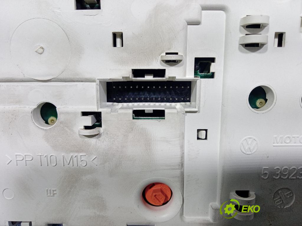 Vw Passat 1996 prístrojovka/ budíky 3A0919861E