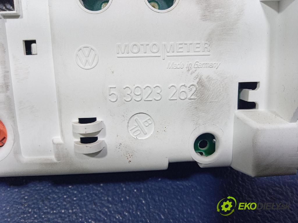 Vw Passat 1996 prístrojovka/ budíky 3A0919861E