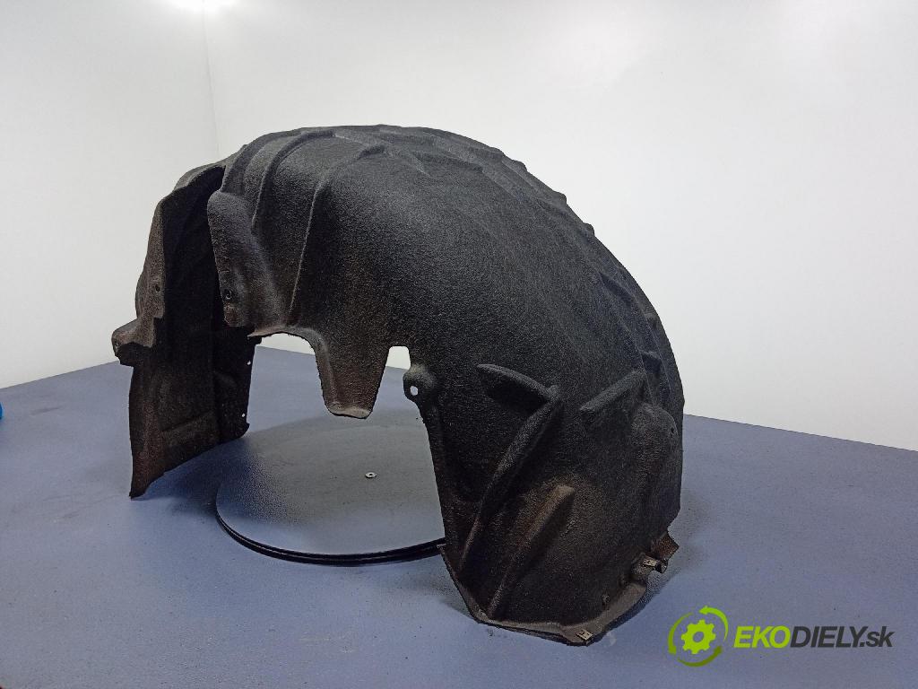 Audi A6 2020 Blatník: plastický: zad 4K0810171F