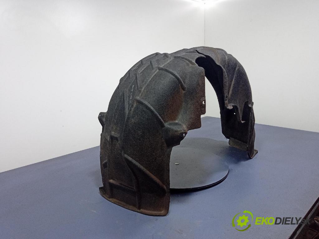 Audi A6 2020 Blatník: plastický: zad 4K0810171F