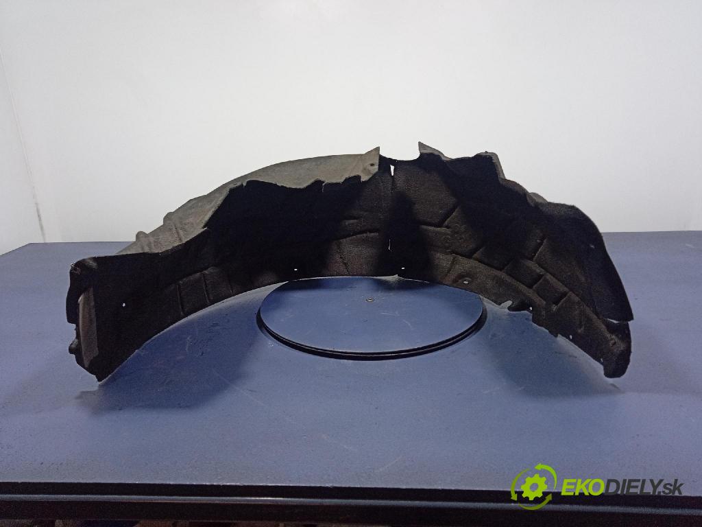 Audi A6 2020 Blatník: plastický: zad 4K0810172E