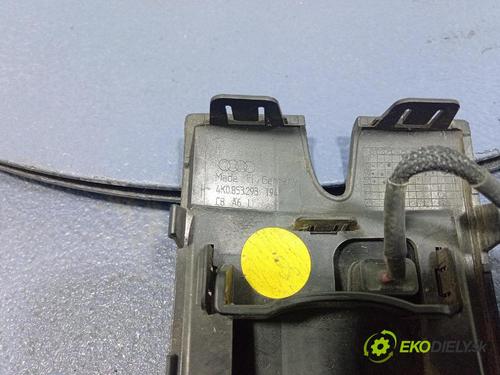 Audi A6 2020 miežka / Gril: 4K0853631