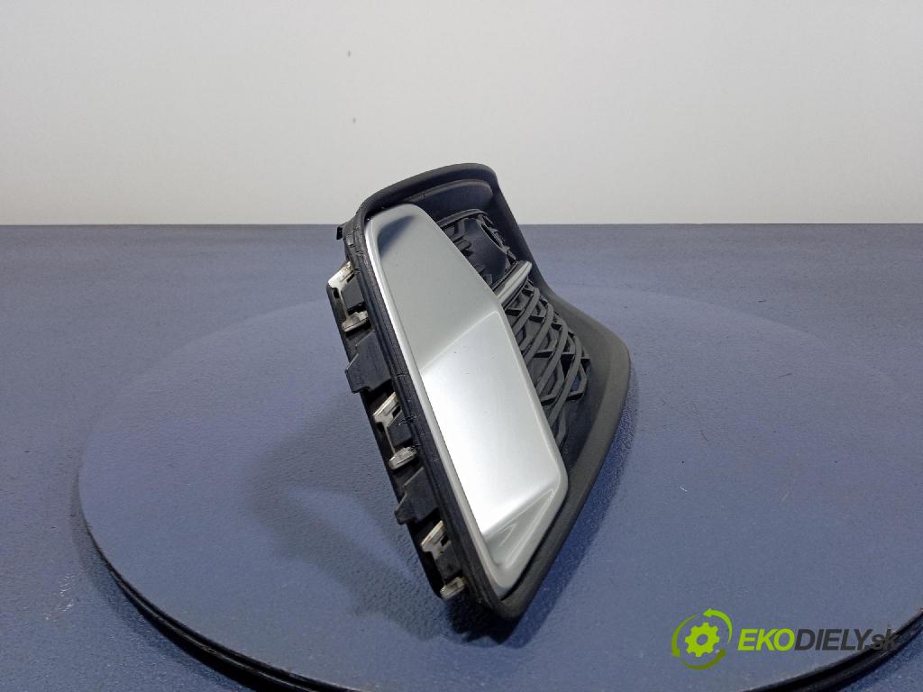 Audi A6 2020 lišta narazník 4K0807682D