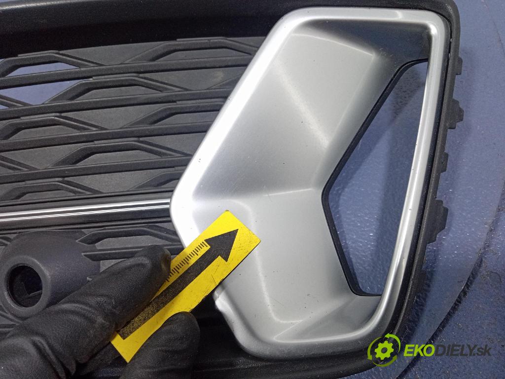 Audi A6 2020 lišta narazník 4K0807682D