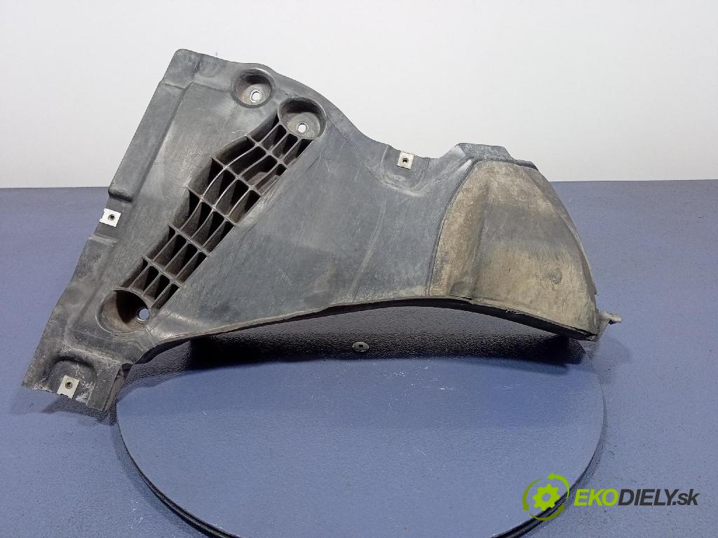 Audi A6 2020 kryt Plast: podvozek: 4K0853887E