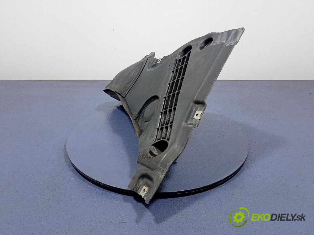 Audi A6 2020 kryt Plast: podvozek: 4K0853888E