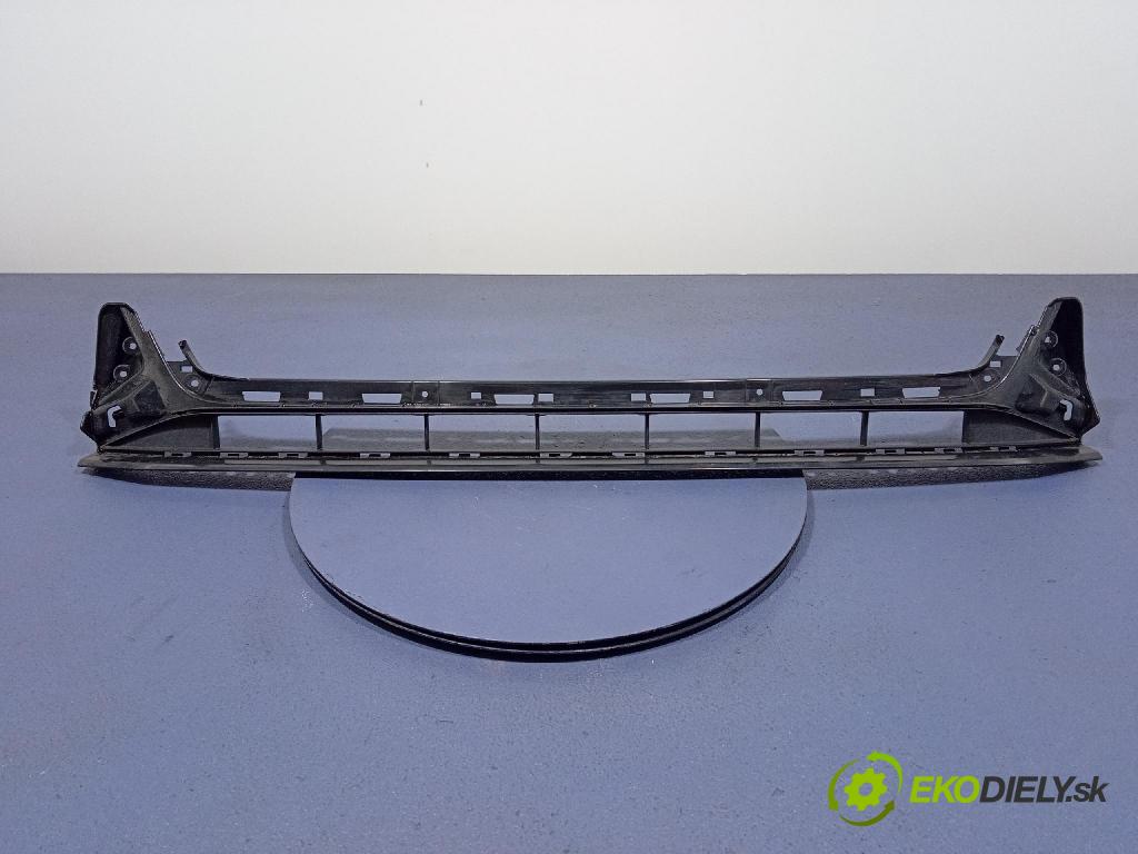 Audi A6 2020 lišta narazník 4K0807683