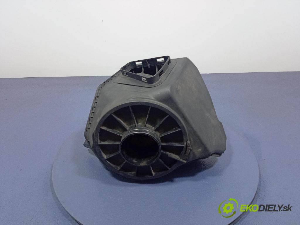 Audi A6 2020 obal Filtre: Vzduch: