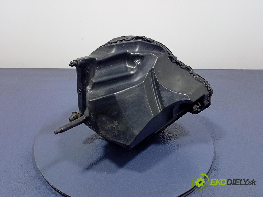 Audi A6 2020 obal Filtre: Vzduch: