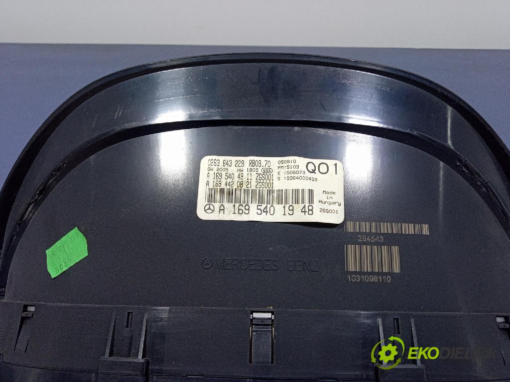 Mercedes B-Klasa 2005 prístrojovka/ budíky A1695401948