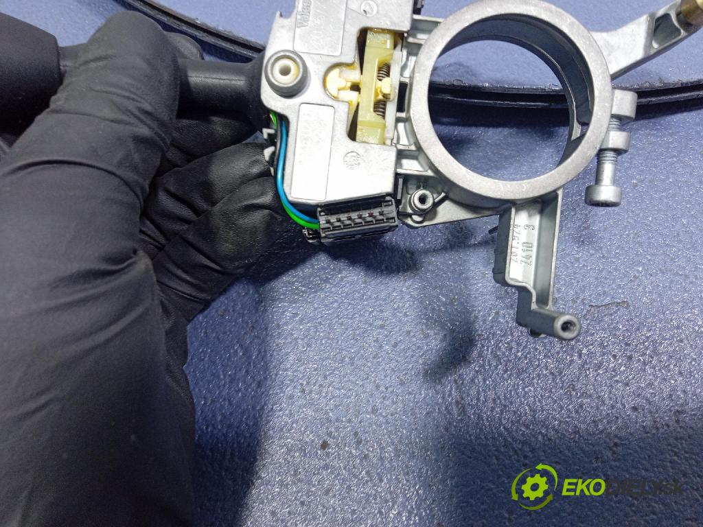 Mercedes B-Klasa 2005 prepínač Komplex: A1695450210