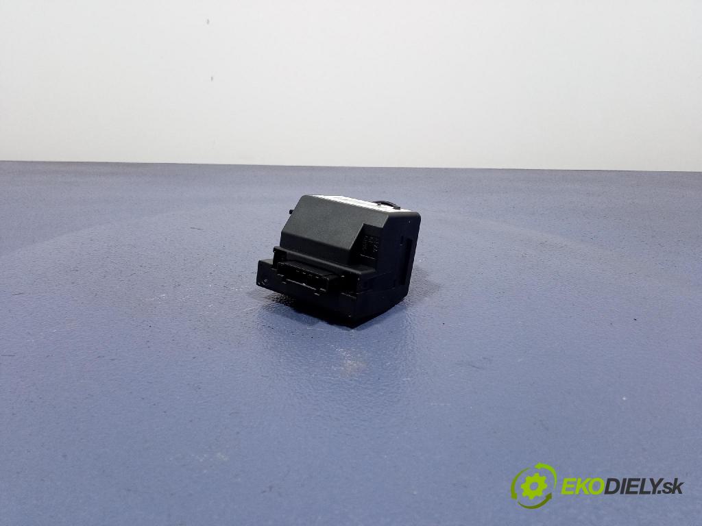 Mercedes B-Klasa 2005 Spínač zapaľovania: 1695451508