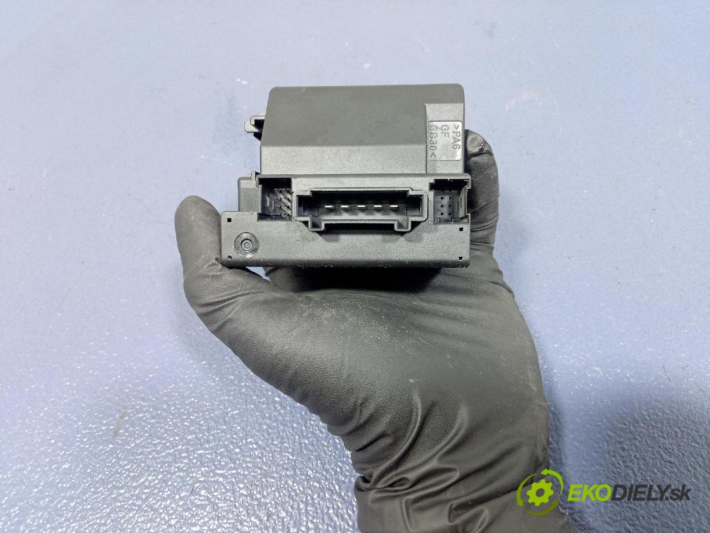 Mercedes B-Klasa 2005 Spínač zapaľovania: 1695451508