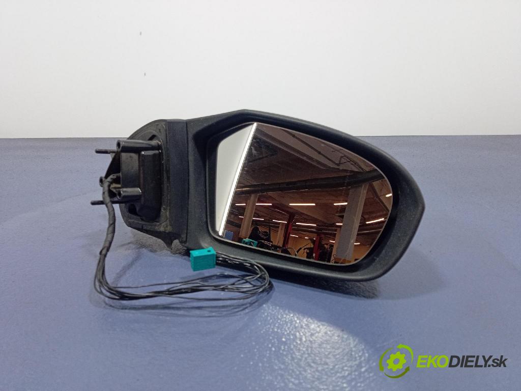 Mercedes B-Klasa 2005 zpětné zrcátko prave