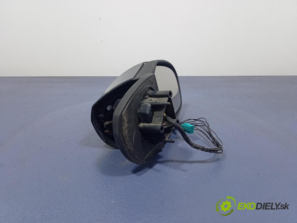 Mercedes B-Klasa 2005 zpětné zrcátko prave