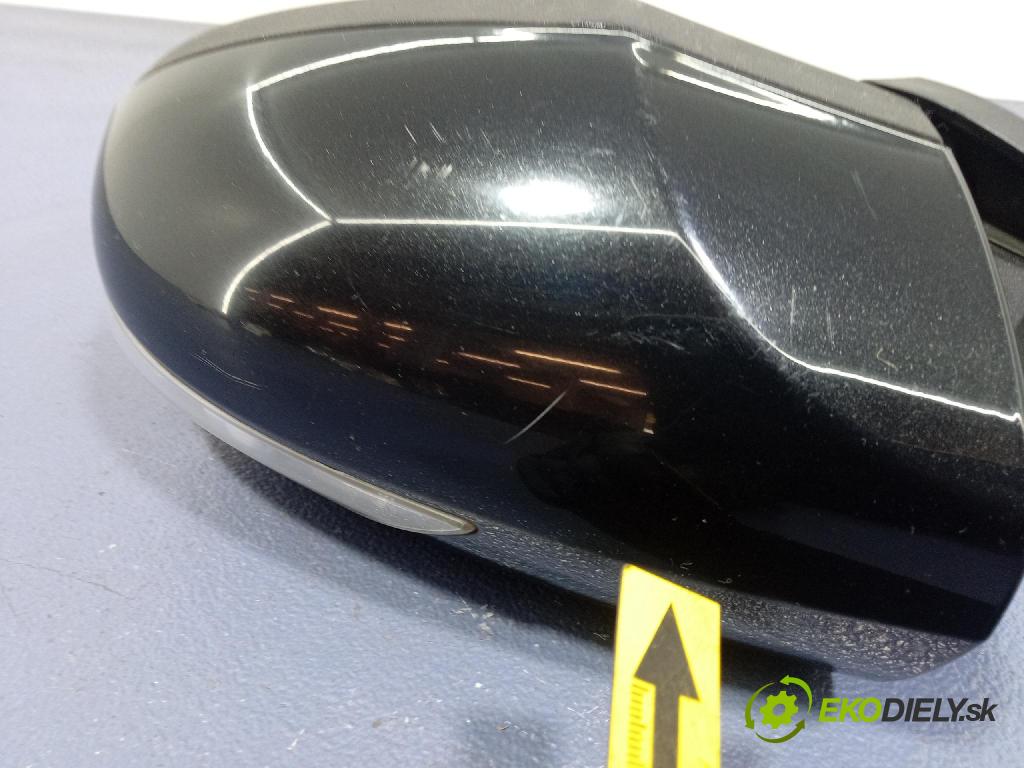 Mercedes B-Klasa 2005 zrkadlo pravé 