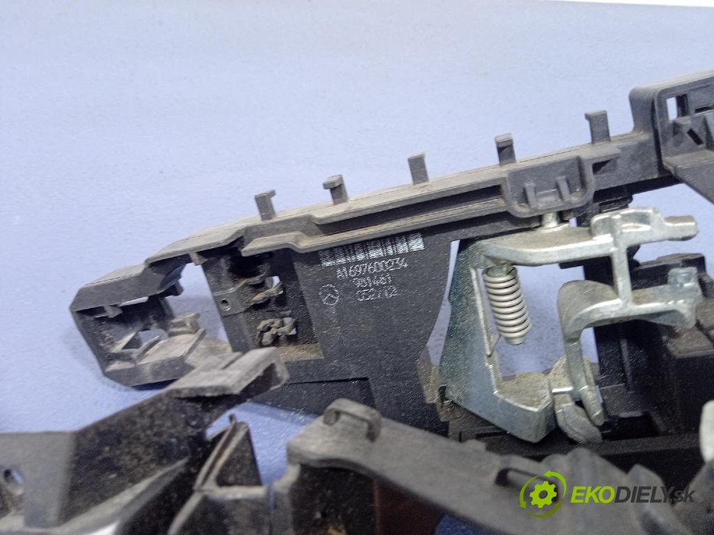 Mercedes B-Klasa 2005 zámok dvere Predné v pravo: 1697202835