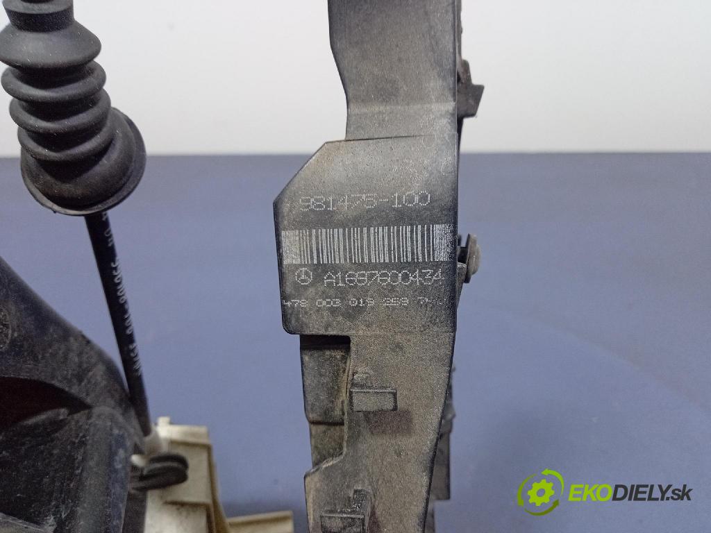 Mercedes B-Klasa 2005 zámek dveře Zad: v pravo: 1697302235