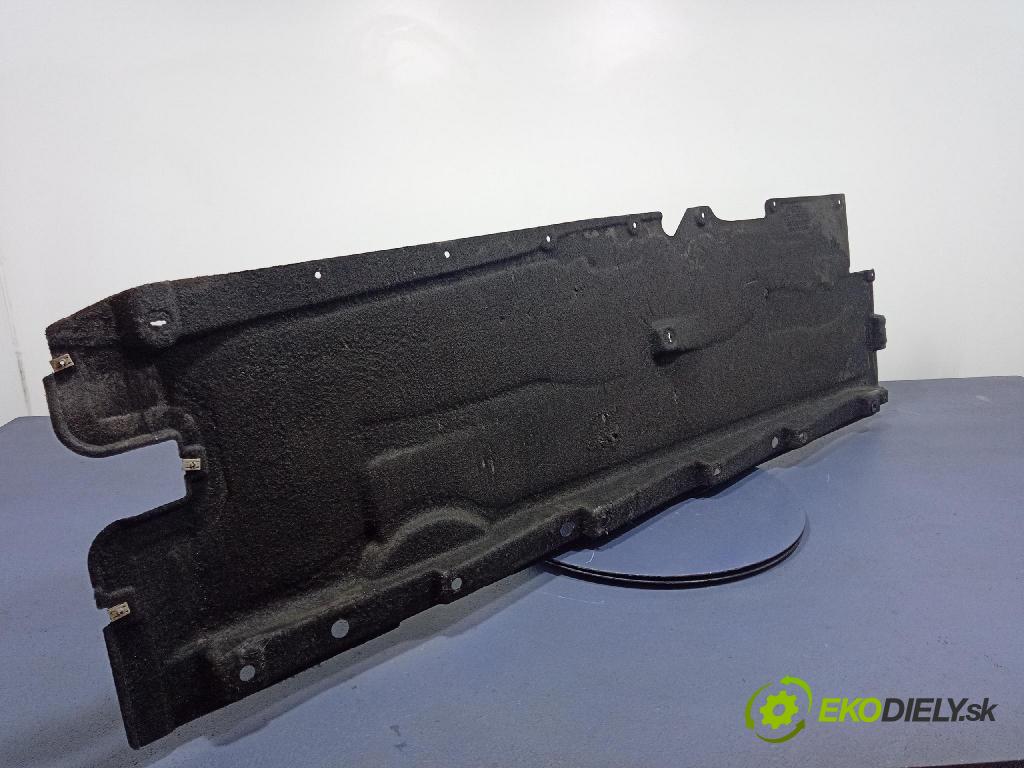 Audi A6 2020 kryt Plast: podvozek: 4K0825207H