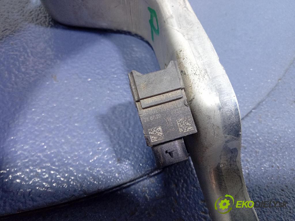 Audi A6 2020 výstuha Predné: / pas predný 4K0807348B