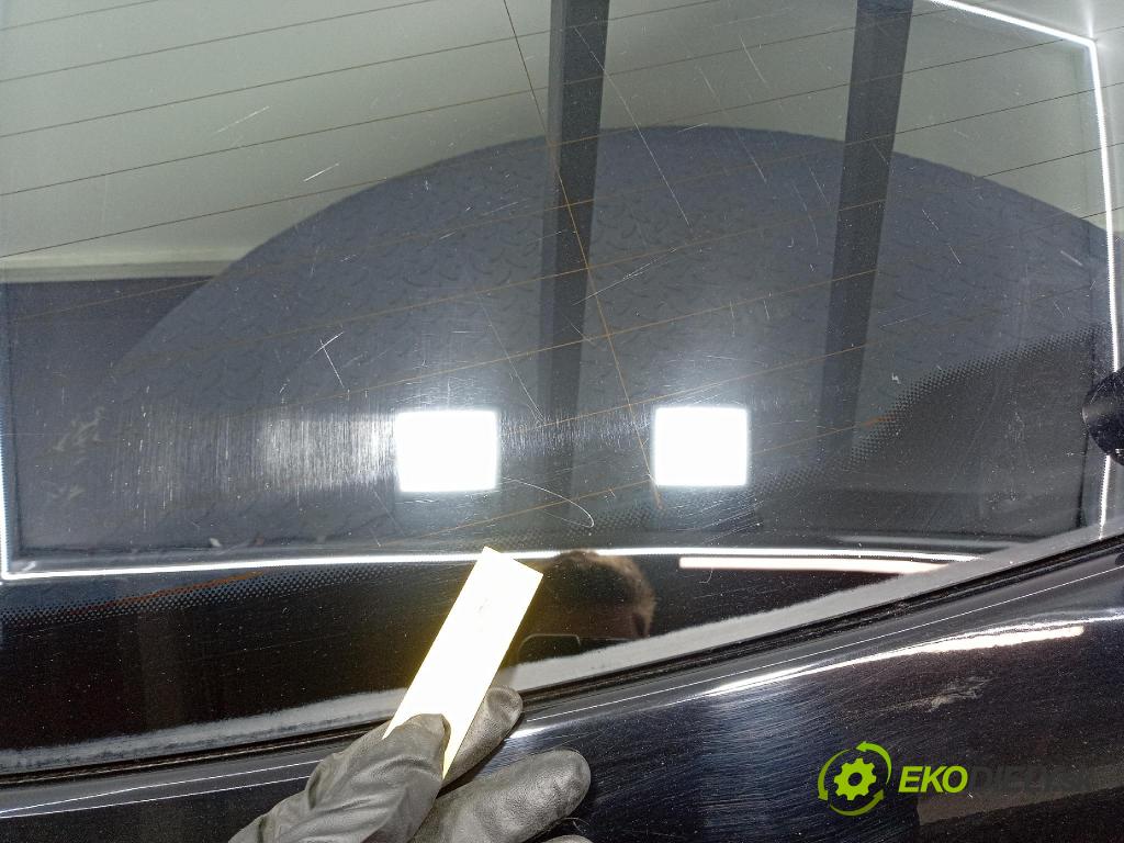 Audi A6 2016 zadna dveře kufra: kufra: