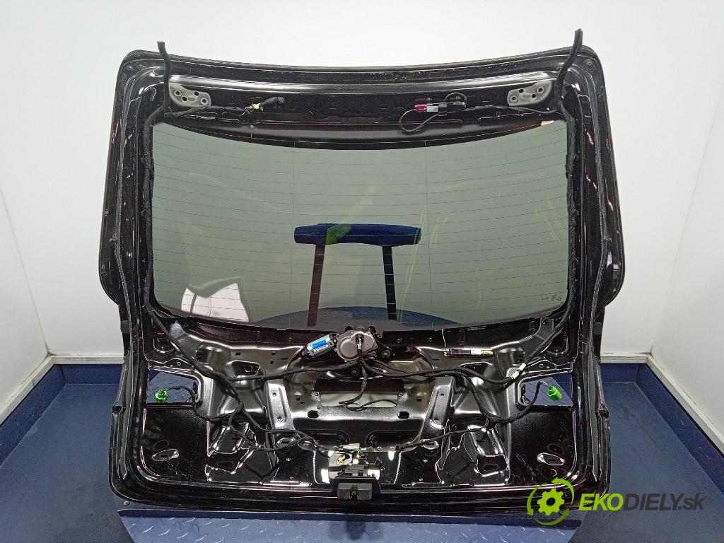 Audi A6 2016 zadna dveře kufra: kufra: