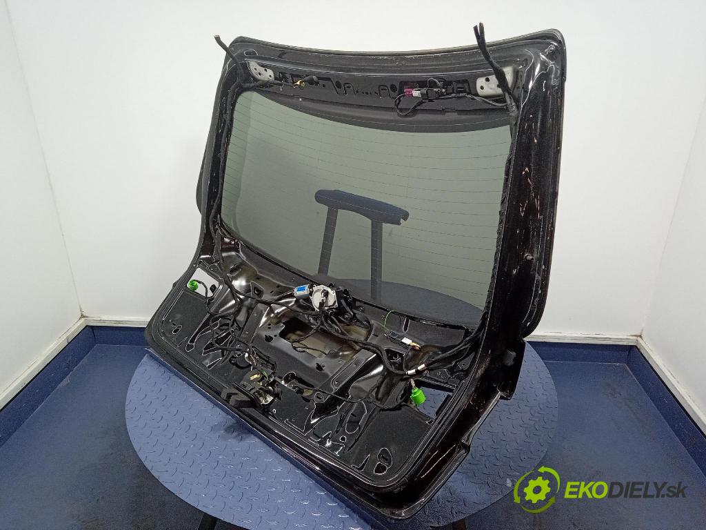 Audi A6 2016 zadna dveře kufra: kufra: 