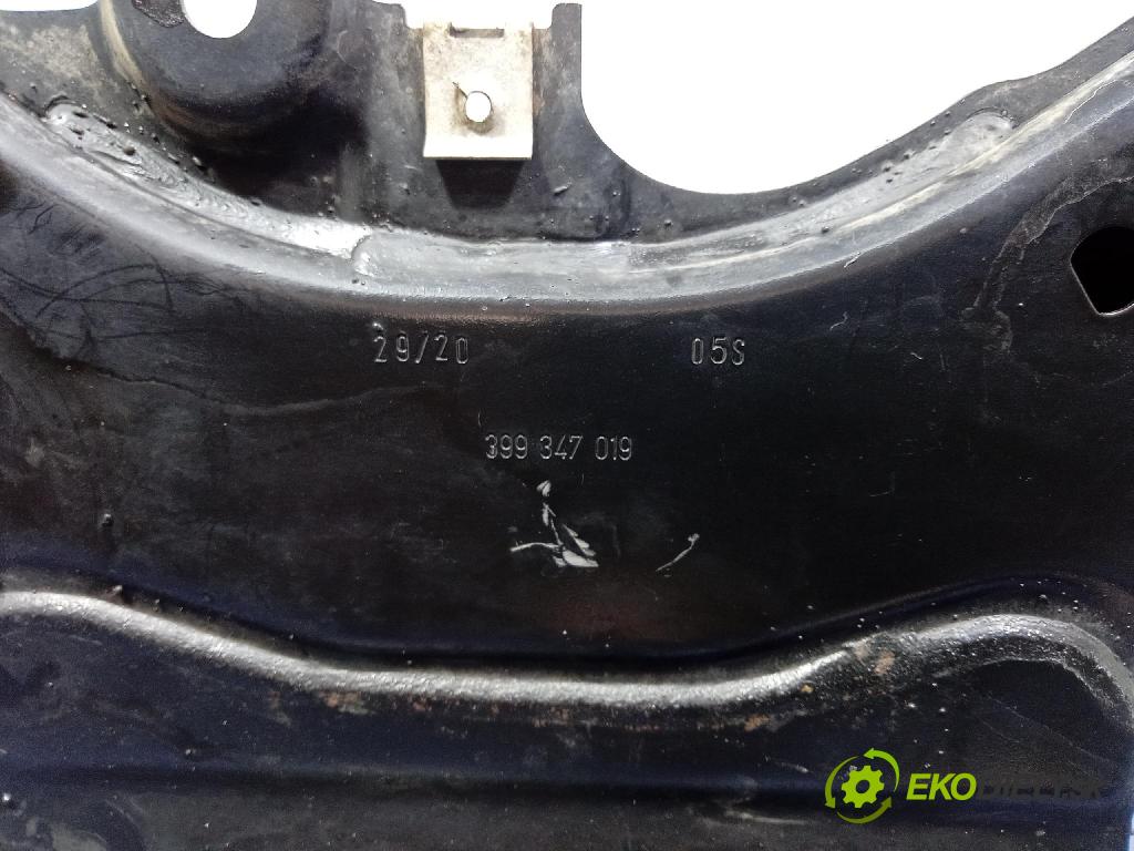 Audi A6 2020 Výstuha 4K1399347