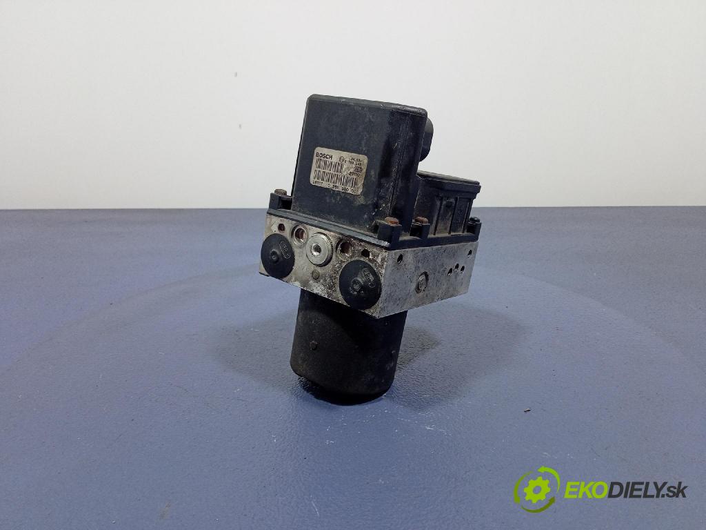 Bmw Seria 5 2002 čerpadlo ABS x 6756340