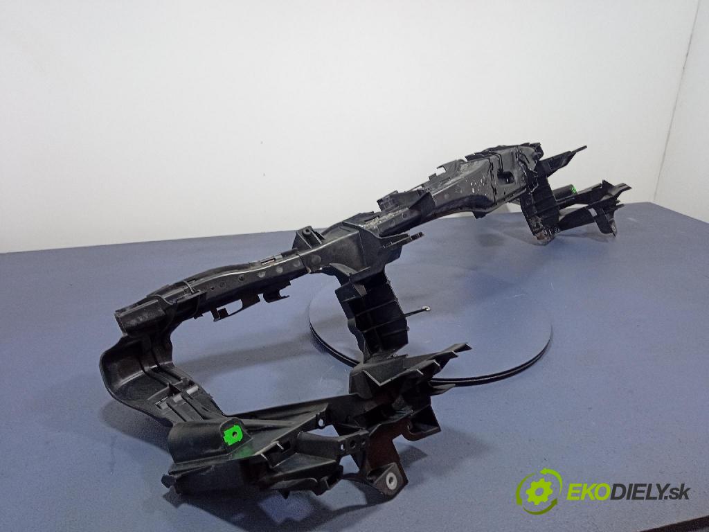 Mercedes B-Klasa 2005 výztuha Čelní / stěna Přední A1696201634