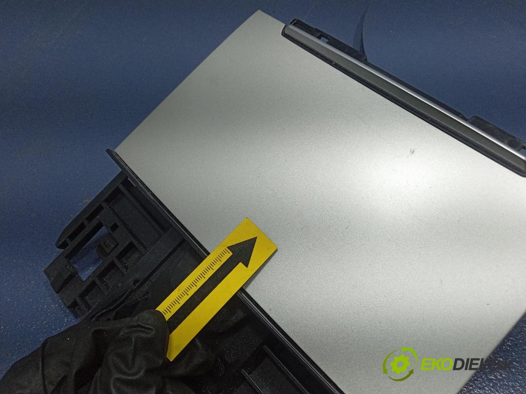 Audi A6 2016 Popolník: 4G0863273