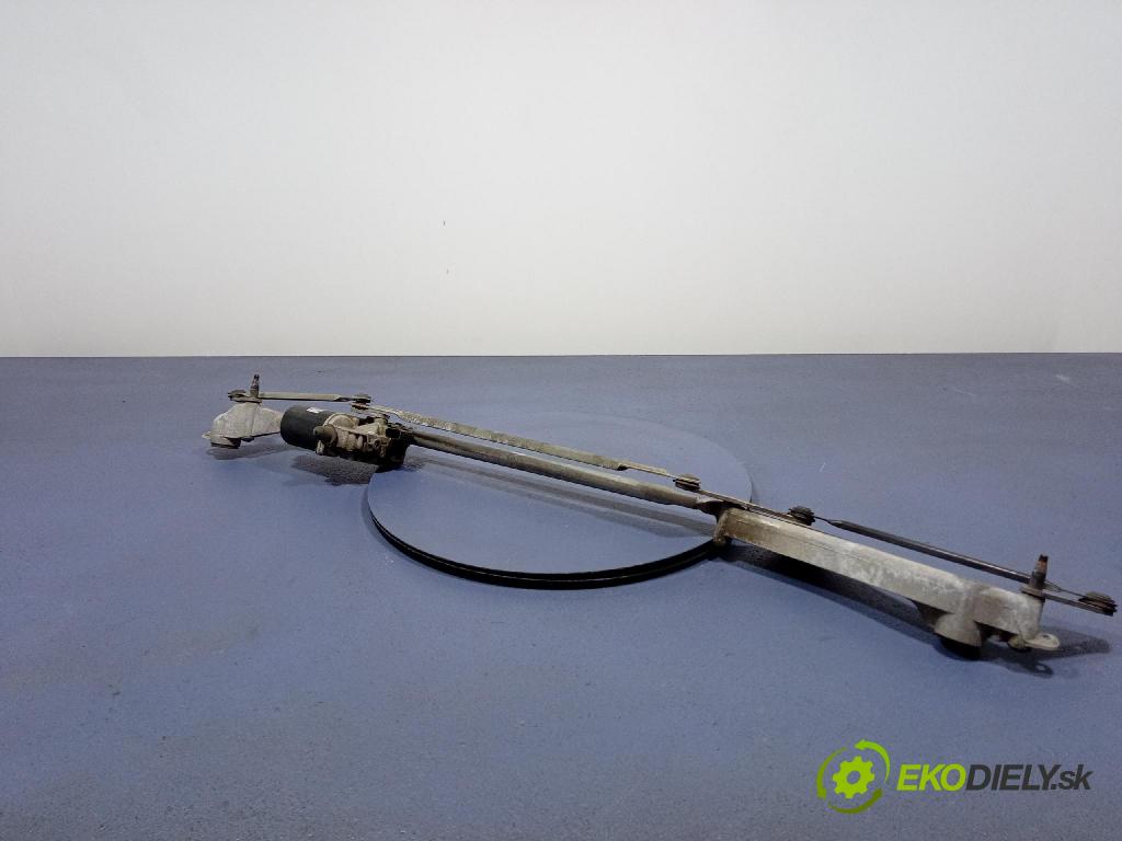 Mercedes B-Klasa 2005 mechanizmus motor: Stierače: Predné A1698200300