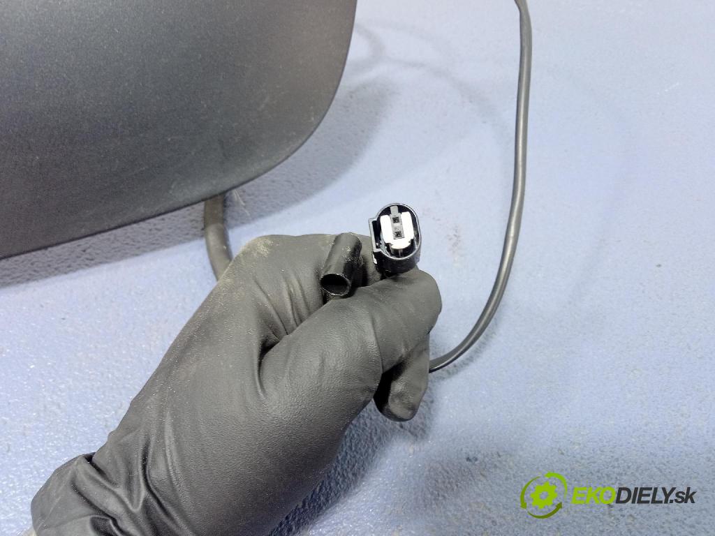 Mercedes B-Klasa 2005 torpédo A1698360018