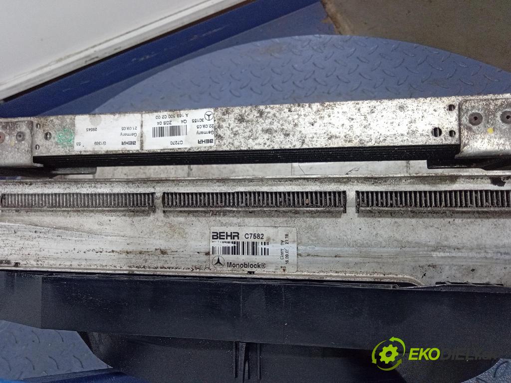 Mercedes B-Klasa 2005 Chladič Voda A1695002093