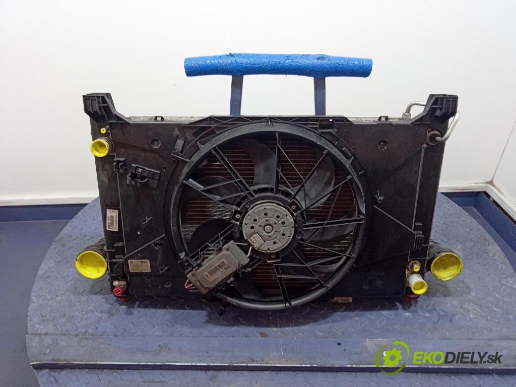 Mercedes B-Klasa 2005 Chladič Voda A1695002093