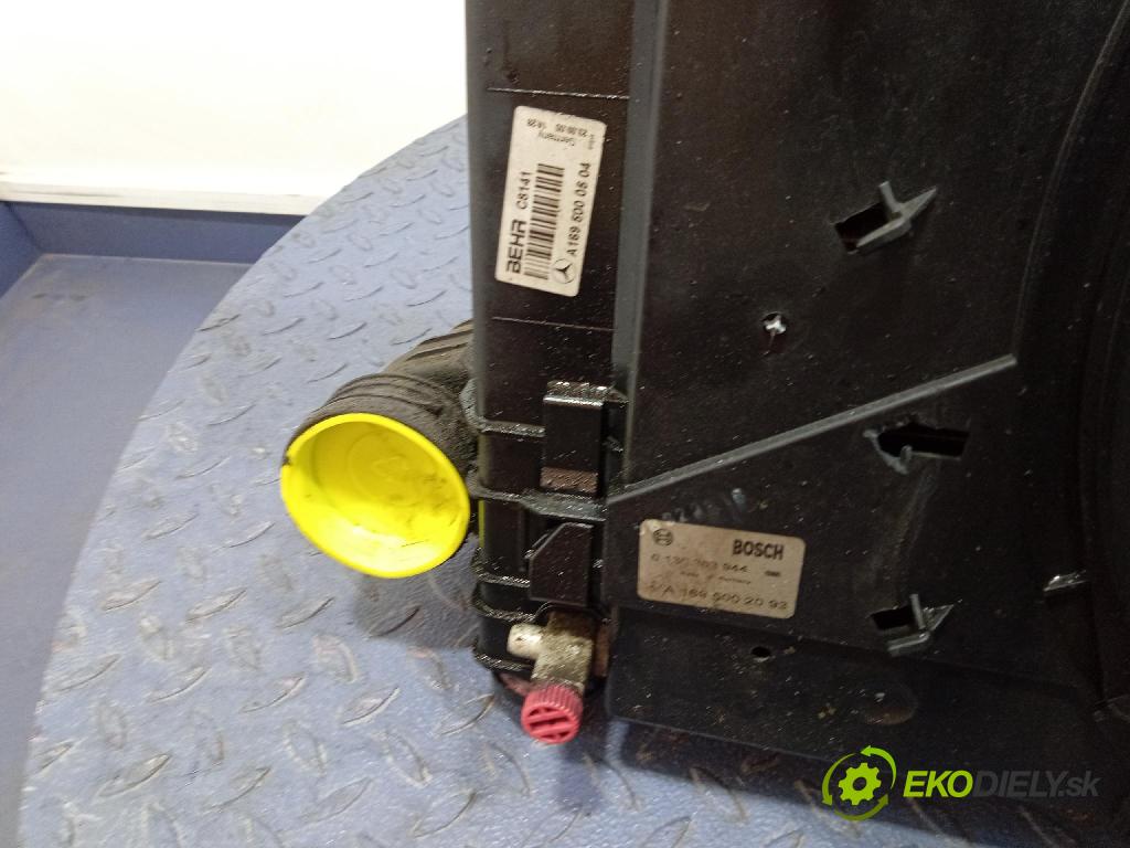 Mercedes B-Klasa 2005 Chladič Voda A1695002093