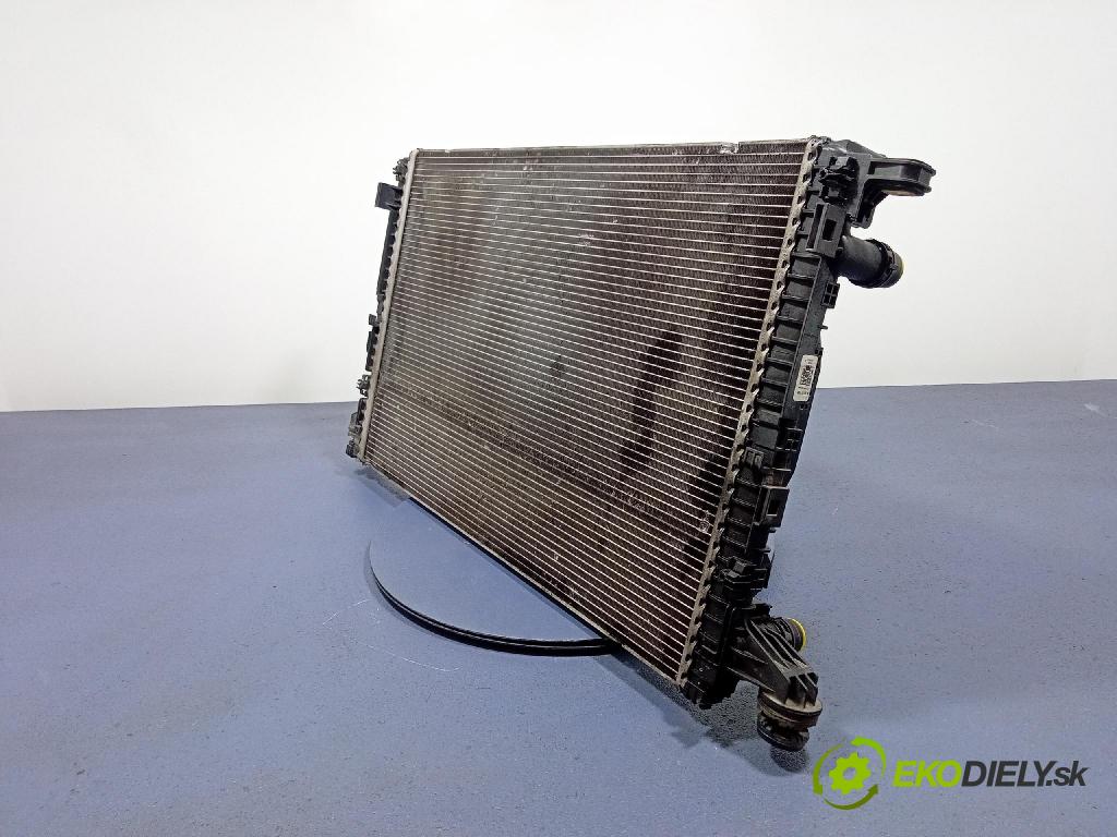 Audi A6 2020 chladič Voda: 8W0121251AK