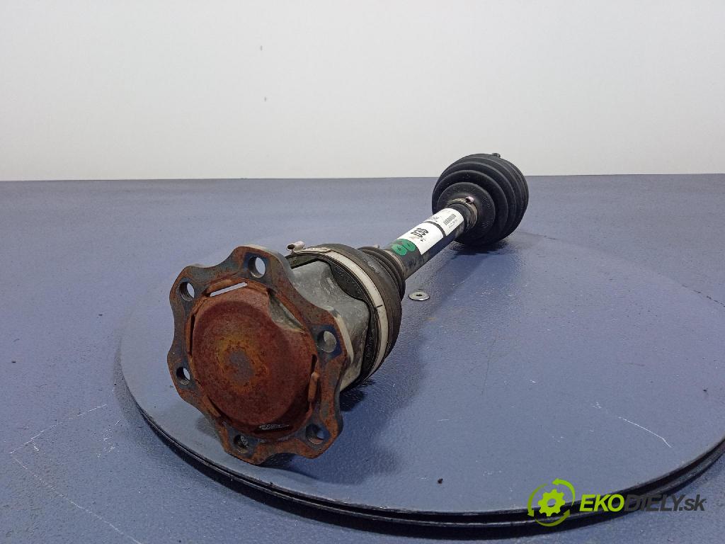 Audi A6 2020 poloos Prava: Predné 4N0407271F