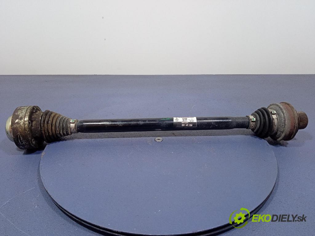 Audi A6 2020 poloos ľavá zad 4K0501203