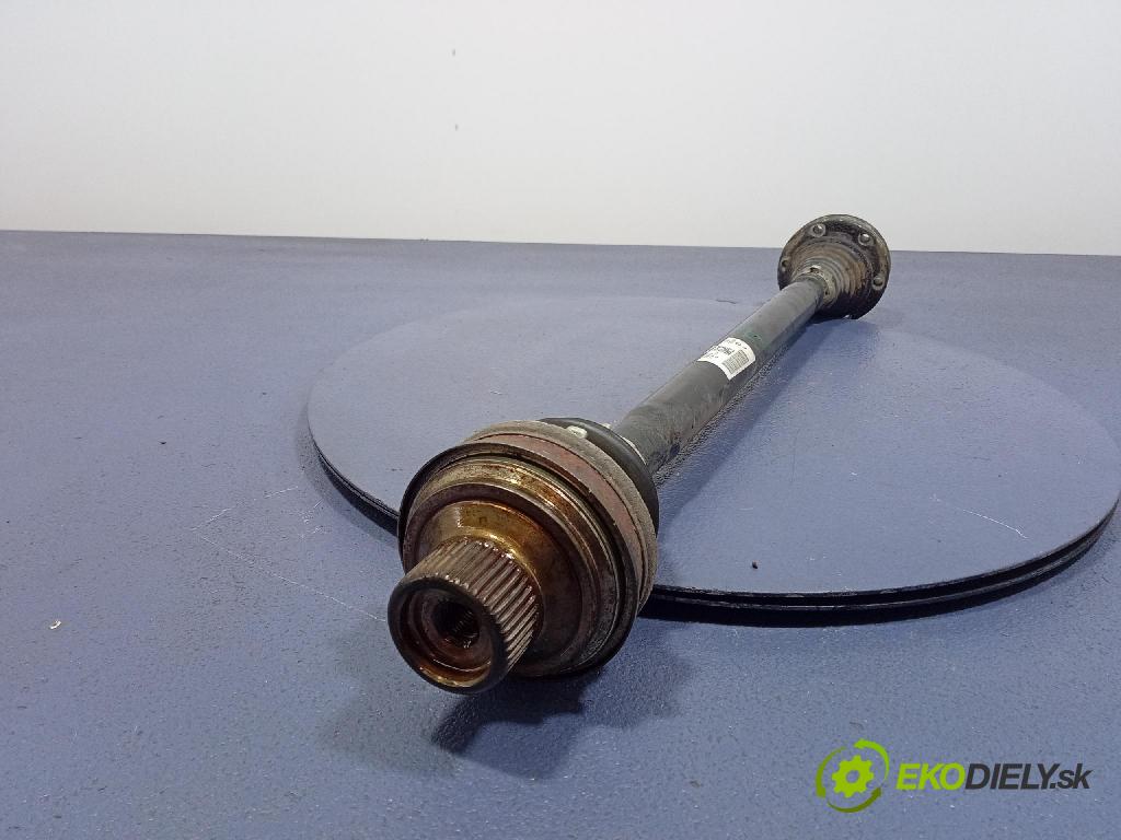 Audi A6 2020 poloos ľavá zad 4K0501203