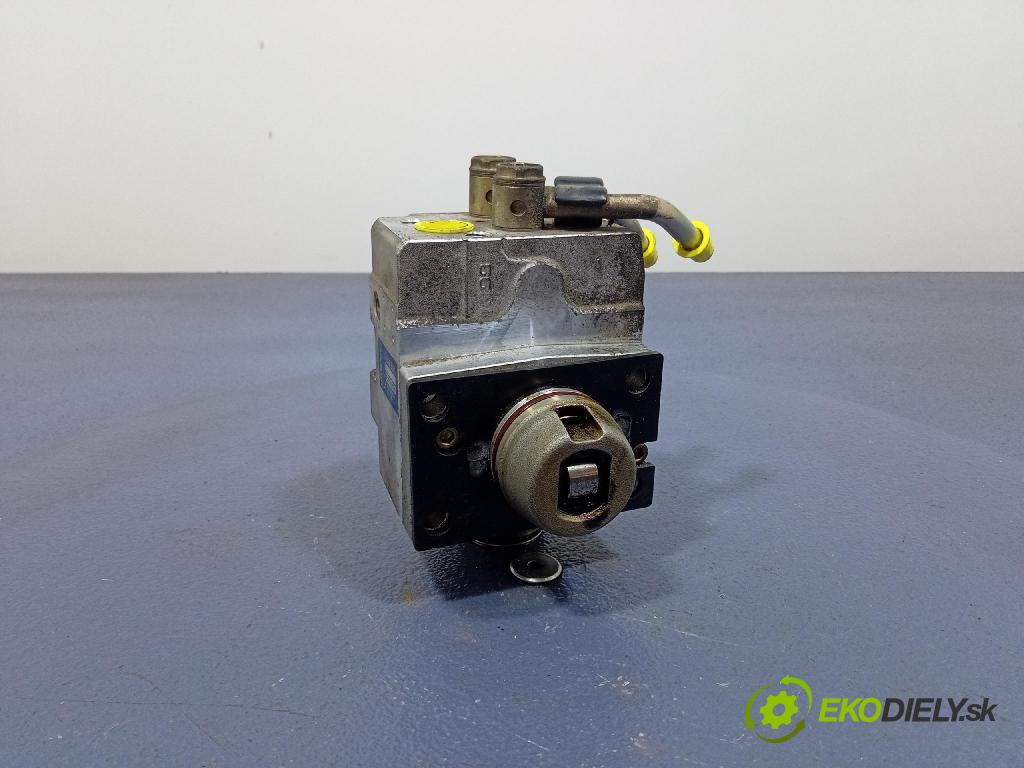 Mitsubishi Carisma 2002 čerpadlo Injekcia: MD369885