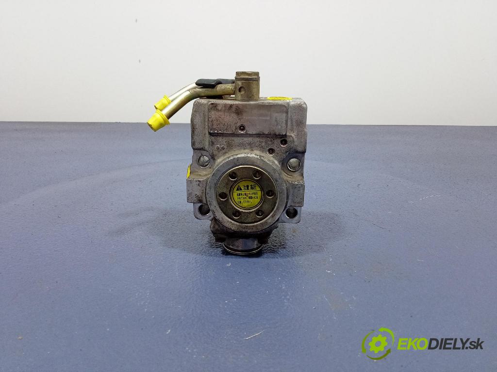 Mitsubishi Carisma 2002 čerpadlo Injekcia: MD369885