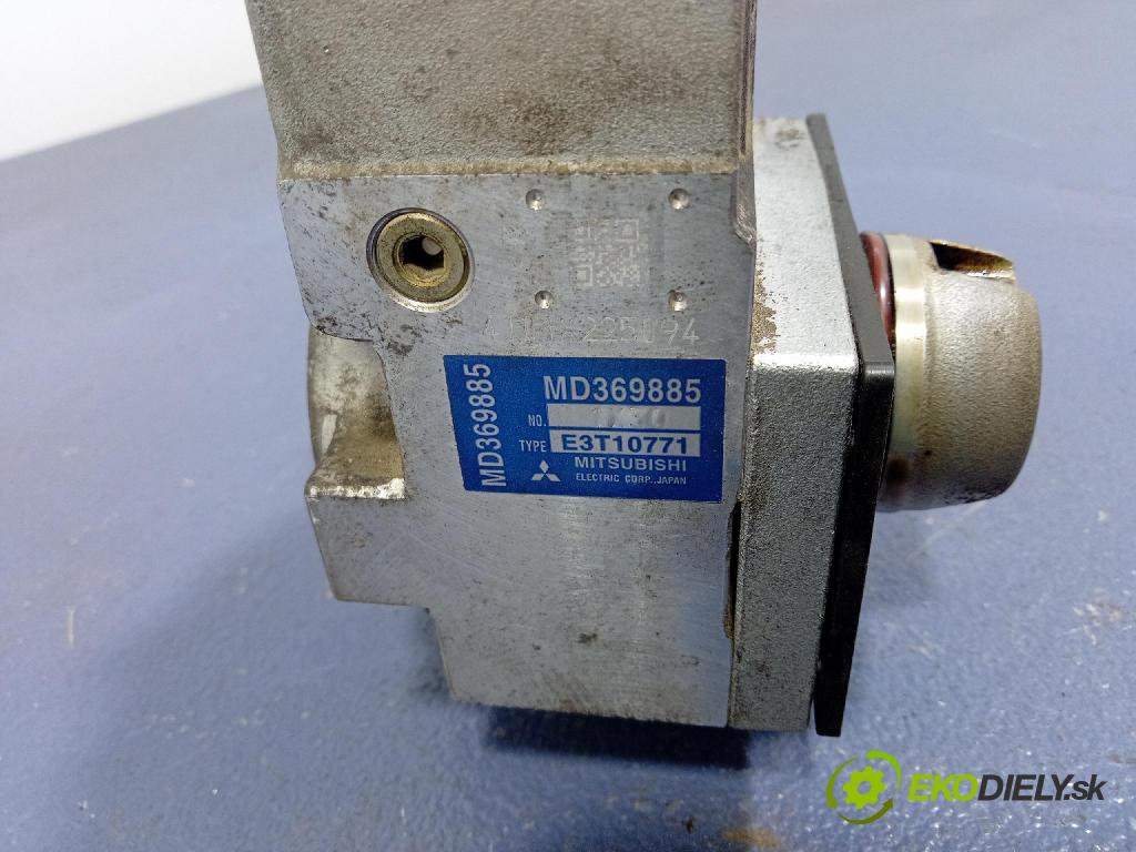 Mitsubishi Carisma 2002 čerpadlo Injekcia: MD369885