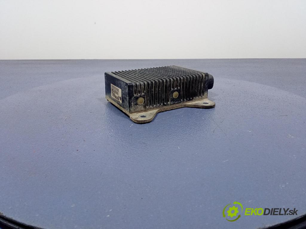 Mitsubishi Carisma 2002 řídící jednotka Motor: MD340897