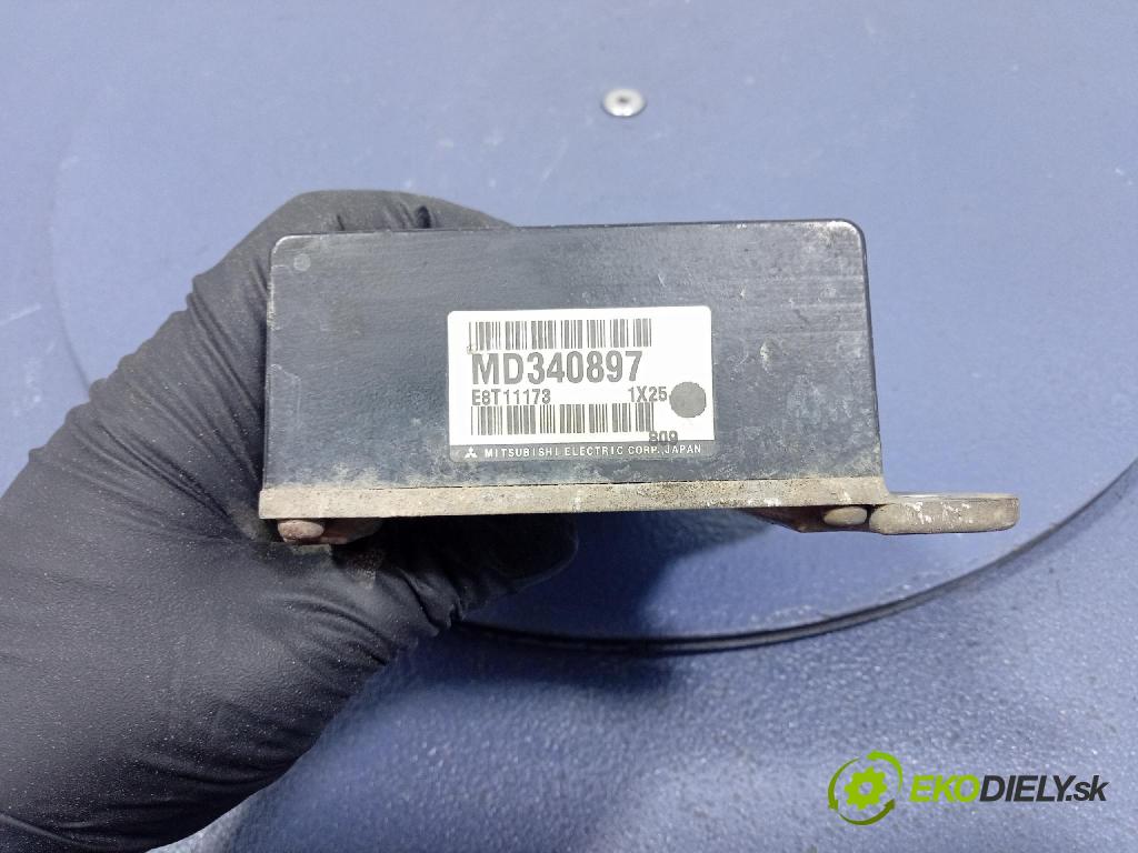 Mitsubishi Carisma 2002 riadiaca jednotka Motor: MD340897