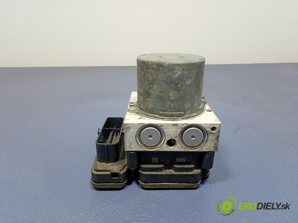 Audi A6 2016 čerpadlo ABS x 4G0907379S