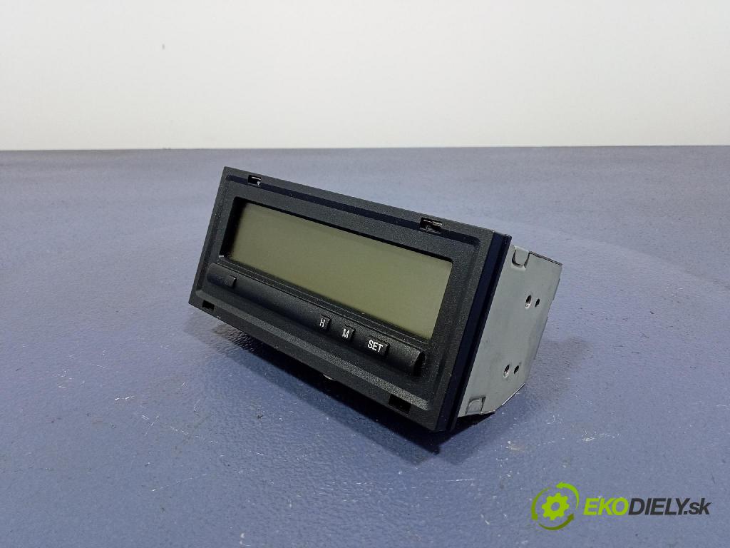 Mitsubishi Carisma 2002 Zobrazit: Rádio: / GPS MR975047