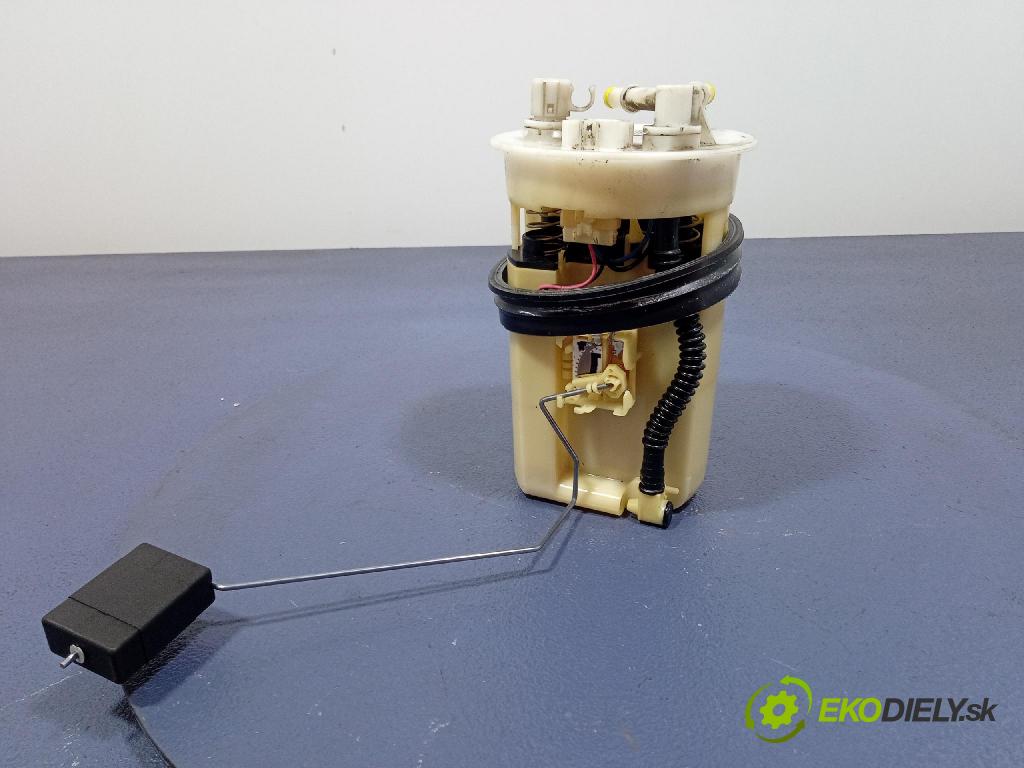 Mitsubishi Carisma 2002 čerpadlo Palivo: / Systém: Meranie: MR373874